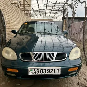 Daewoo Leganza 2000