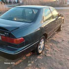 Toyota Camry 1997