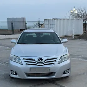Toyota Camry 2011