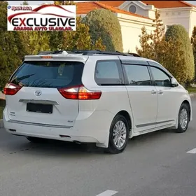 Toyota Sienna 2017