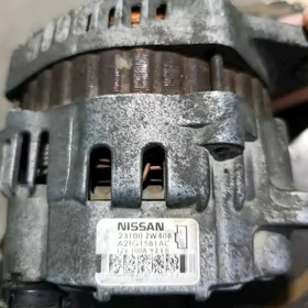 Генератор NISSAN VERSA динамо