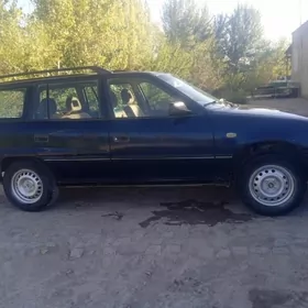 Opel Astra 1993