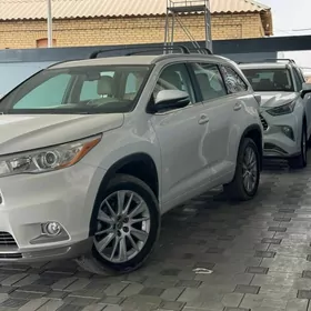 Toyota Highlander 2022