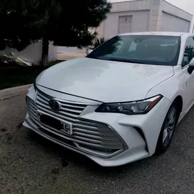 Toyota Avalon 2019