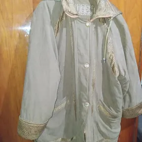 Куртка женская.