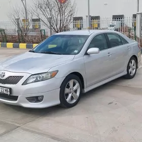 Toyota Camry 2010