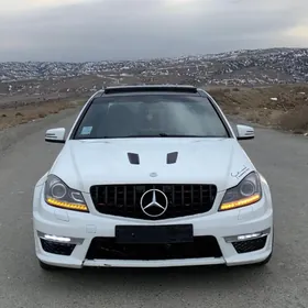 Mercedes-Benz C350 2009