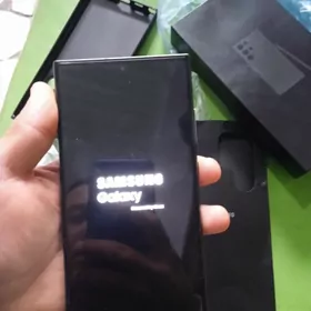 Samsung S24 ultra.12/256