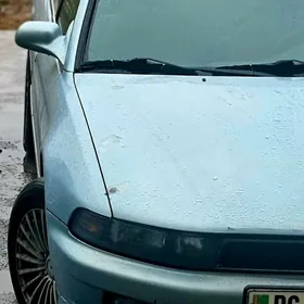 Mitsubishi Galant 2003