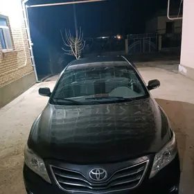 Toyota Camry 2010