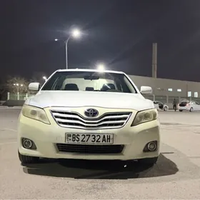 Toyota Camry 2011