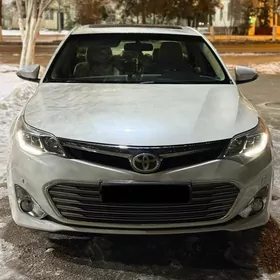 Toyota Avalon 2013