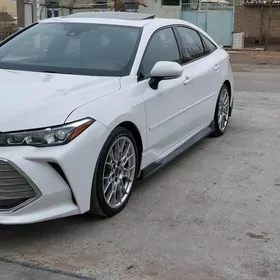 Toyota Avalon 2020