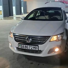 Volkswagen Passat 2010