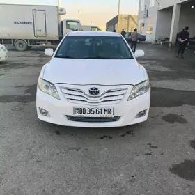 Toyota Camry 2010