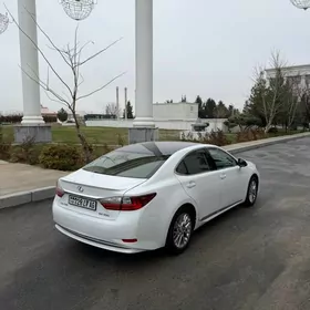 Lexus ES 350 2016