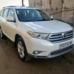 Toyota Highlander 2011