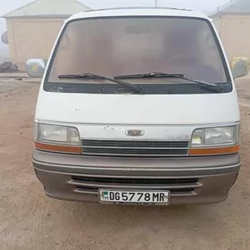Toyota Hiace 1990