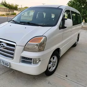 Hyundai H-1 2007