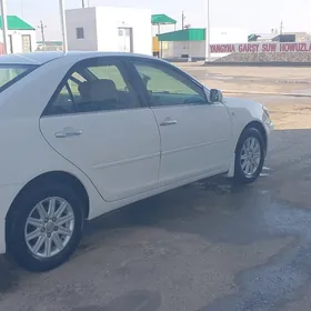 Toyota Camry 2005