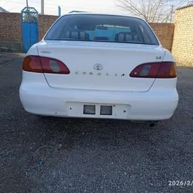 Toyota Corolla 2000