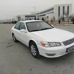 Toyota Camry 2000