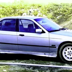 BMW 320 1994