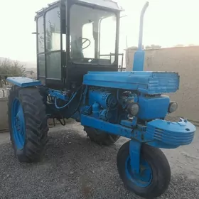 MTZ T-28 2000