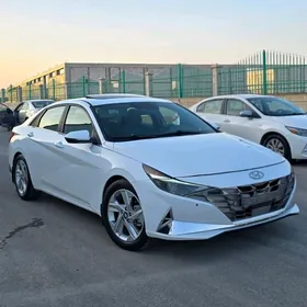 Hyundai Elantra 2021