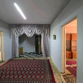 merkez 2, 4komnat Bez Remont