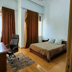 Arenda Cehow elitka 5kom