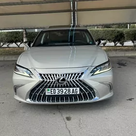 Lexus ES 350 2019