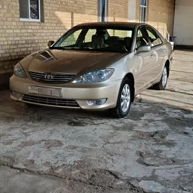 Toyota Camry 2005