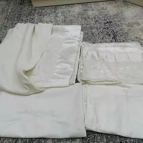 Krovadyñ üstine ýapylýan