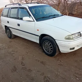 Opel Astra 1998