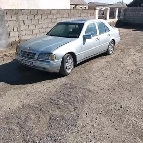 Mercedes-Benz W201 1994