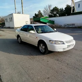 Toyota Camry 1998