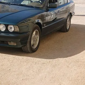 BMW 528 1993