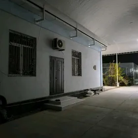 Arenda Jay Garadamak Howly