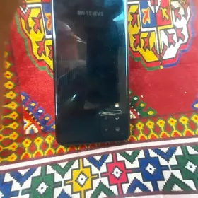 Samsung m32