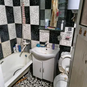 Бизмеин 48 4\3этж 2-хком