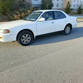 Toyota Camry 1993