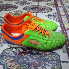 Krossowka/кроссовки 40 ножка