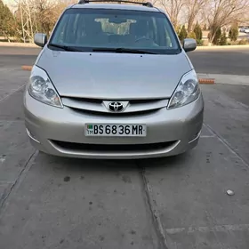 Toyota Sienna 2009