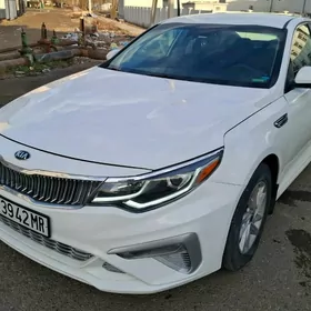 Kia Optima 2020