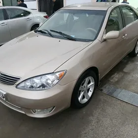 Toyota Camry 2003
