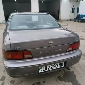 Toyota Camry 1996
