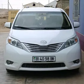 Toyota Sienna 2014