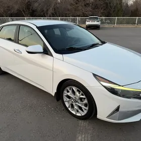 Hyundai Elantra 2021