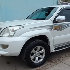 Toyota Land Cruiser Prado 2004